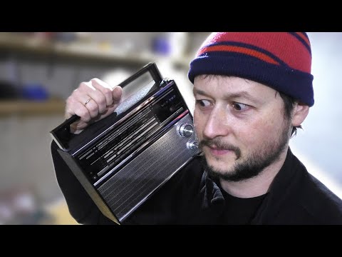 Видео: Починил и услышал ЭТО! Послушай и ТЫ! Радиоприемник VEF202