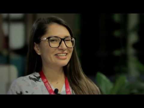 Видео: Видеовизитка на д-р Петя Чавеева