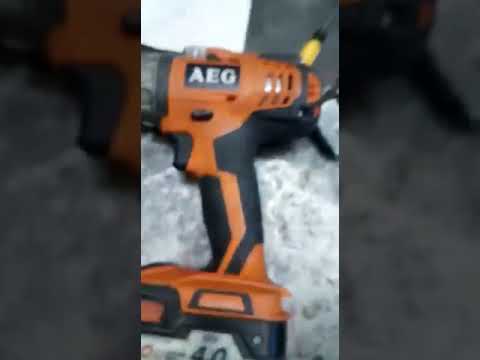 Видео: Ремонт кнопки шуруповерта AEG