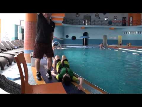 Видео: Мастер класс по плаванию с Постовым А.И.Кишинев Ниагара центр 29