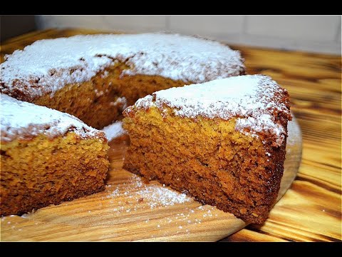 Видео: Домашний и такой Уютный 🍯МЕДОВЫЙ ПИРОГ на скорую руку, Мягкий как ПУШИНКА, Вкусный и Ароматный # 424