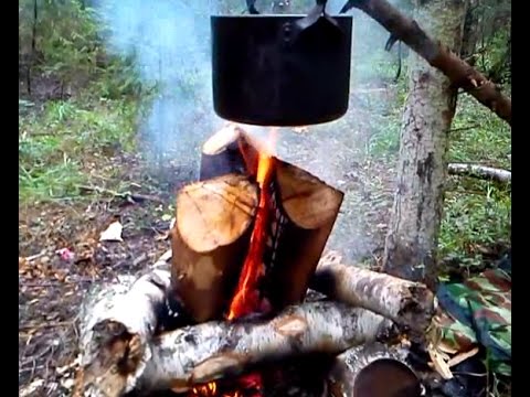 Видео: долго горящий костёр и вода в корзине
