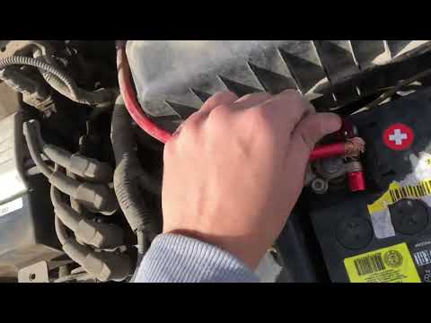 Видео: Дать стиля акценту - новый бампер, решетка, фонари и еще че-то