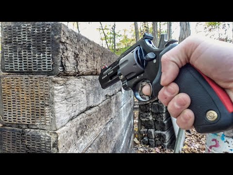 Видео: Железнодорожные шпалы, пуленепробиваемая защита для стрельбища?!