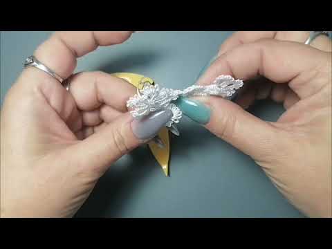 Видео: Мастер-класс по плетению снежинки в технике фриволите челноком 