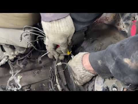 Видео: Разбор Nissan Prairie RM12