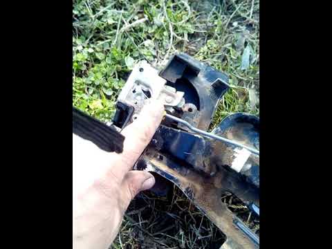 Видео: Ремонт замка двери Рено Лагуна 1