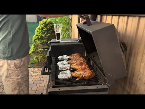 Видео: Ножка индейки на гриле | Без слов