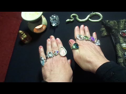 Видео: АСМР. Ролевая игра. Подберём колечки / ASMR. Role Play