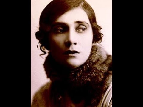 Видео: "Алиса Коонен. Актриса. Женщина. Жена". В. Коренная в прогр. "Крылья с чердака".