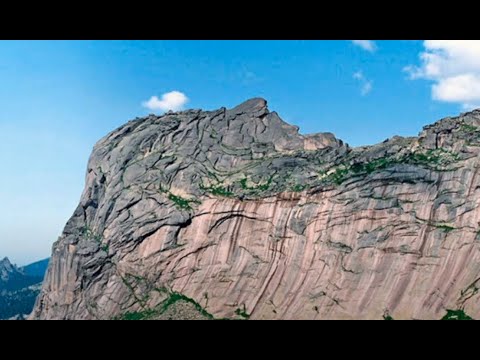 Видео: Ергаки. Тайны Саян. Спящий великан и плотина построенная Атлантами.