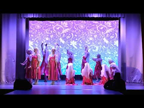 Видео: Пошла млада по воду... Хореографический ансамбль Веснушки. Город Хабаровск.