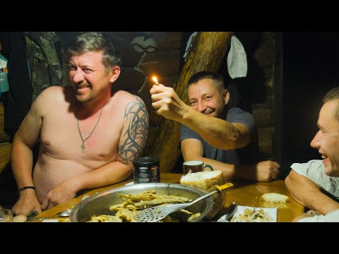 Видео: БОЛЬШОЙ КОНЦЕРТ ОТ МАЭСТРО НА ЗИМОВЬЕ В ТАЙГЕ. Начали строить БЕСЕДКУ.