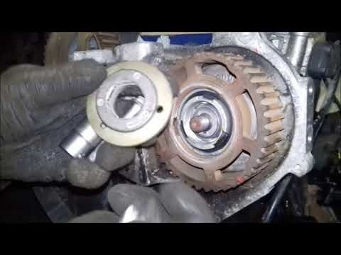 Видео: Как снять шестерню ТНВД шкив привода 1 9D 1 9DTI  KANGOO ESPACE LAGUNA CLIO MASTER TRAFIC 8200