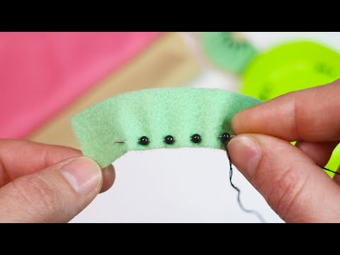 Видео: ВЫ НЕ ПРЕДСТАВЛЯЕТЕ Как Рада Моя Дочка 😱😱😱 Заколочки из фетра 🍓🥝🍉 Ягоды и Фрукты