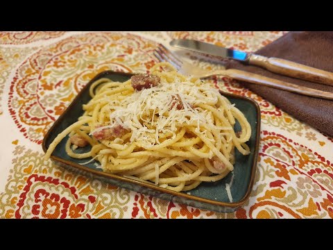 Видео: Готуємо паста карбонара / Спагетти карбонара - классический итальянский рецепт