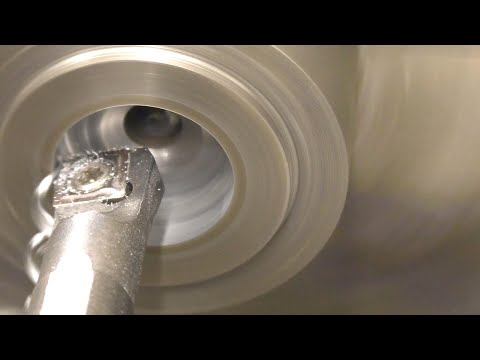 Видео: Учебное пособие по токарному делу, стр. 14. Расточные инструменты / прутки