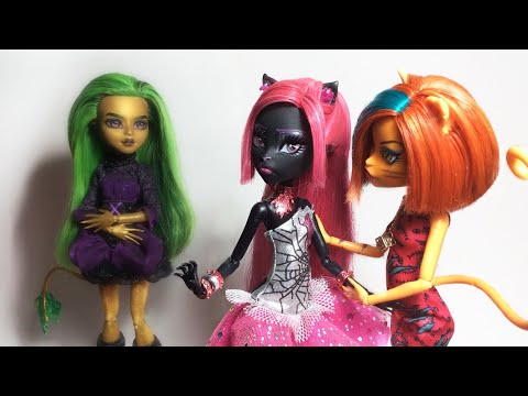 Видео: «Ты не оставишь меня?» || Stop motion Monster high