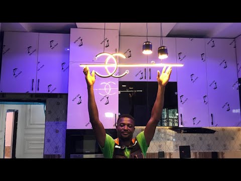 Видео: Цены на установку осветительных приборов, таких как люстры, фонари для заборов, выключатели, пров...