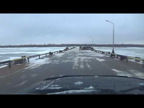 Видео: Стрежевой - Александровское 2023. Зимняя переправа через реку Обь в районе Стрежевой (Медведево).