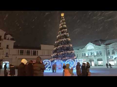 Видео: Вечірній зимовий Ужгород