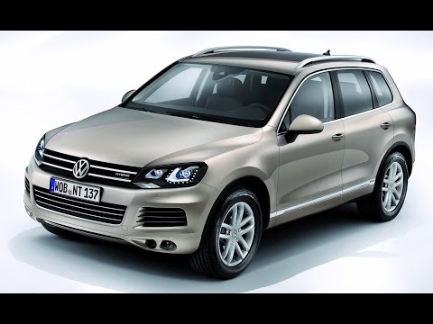 Видео: Замена лобового стекла на Volkswagen Touareg в Казани.