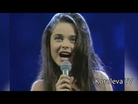 Видео: Наташа Королева - Киевский мальчишка (1994) Лужники МК