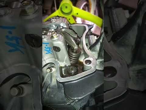 Видео: Tekken R-Line 250. Регулювання клапанів.