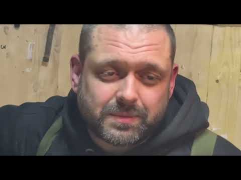 Видео: Концерт под выстрелами. Леший с гитарой на передовой с 797 ДГВП