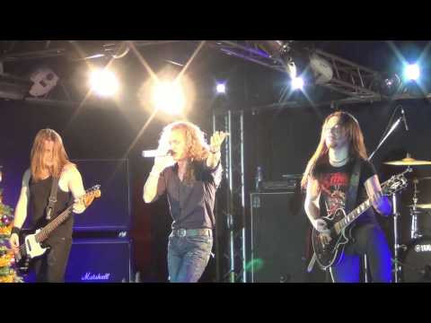 Видео: Колизей - Сила воли (Live, Зал ожидания,02.01.2013) [HD]