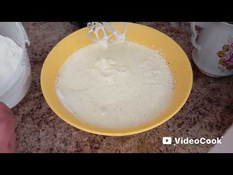 Видео: Смачний 😋на пару горіховий торт 🍰 ніжний смак.