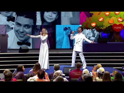 Видео: Александр Панайотов и Александра Воробьева - Желаю тебе,земля моя (семейный форум "Родные.Любимые")