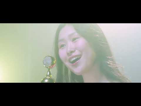 Видео: Алексения Белолюбская "Кууһан ылыый"