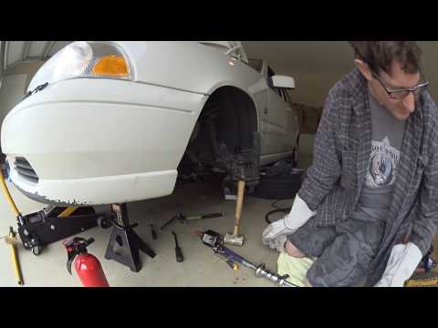 Видео: Как успешно снять застрявший внутренний ШРУС.