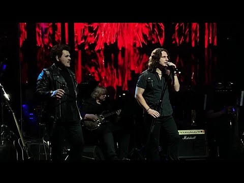 Видео: Время крутых парней: @mishaozerov ❤️ и @AndreyLefler❤️