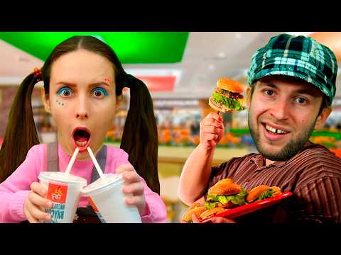 Видео: НЕЛЮБИМАЯ ДОЧЬ и мыжсемья на фудкорте 😱