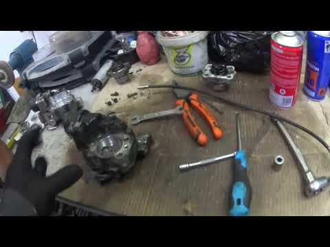 Видео: Mitsubishi Carisma ТНВД или нет давления топлива