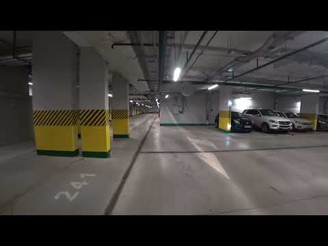 Видео: Подземная парковка в вечерний час-пик в доме по Реновации!