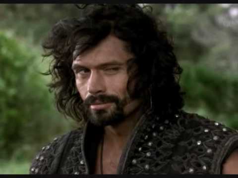 Видео: Танец злобного гения