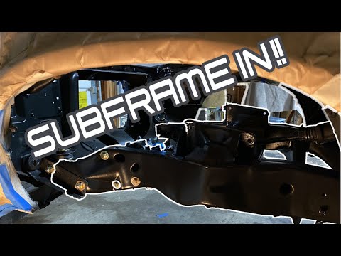 Видео: УСТАНОВКА ПОДРАМНИКА Chevy Camaro Z28 1973 ГОДА!! С помощью СОВМЕЩАЮЩИХ отверстий, ОТВЕСОВ или И ...