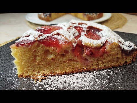 Видео: Клубничный пирог 🍓 вкусный и лёгкий.