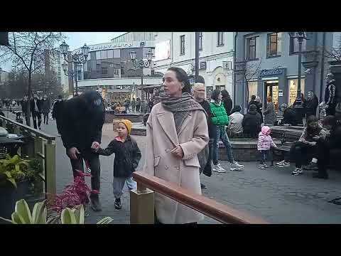 Видео: 29.10.2022 Brest Belarus... Как здорово!!!! Любимое кафе... Walks with Victoria