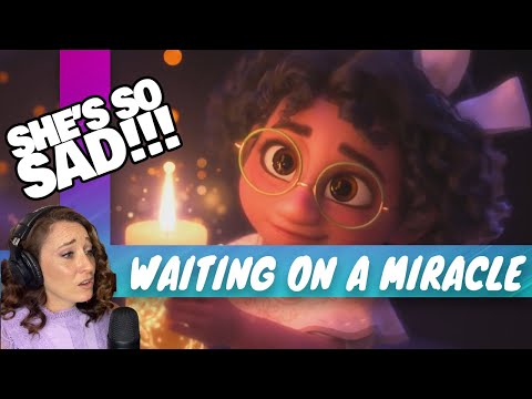 Видео: Преподаватель вокала отреагировал на песню Encanto «В ожидании чуда» | ВАУ! Она была...