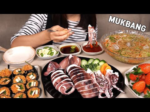Видео: готовим МУКБАНГ :) Как вкуснейших кальмаров съесть. | лапша кимбап.