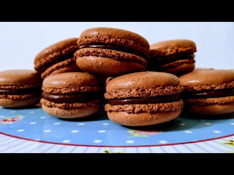 Видео: ШОКОЛАДОВИ ФРЕНСКИ МАКАРОНИ СТЪПКА ПО СТЪПКА,КАК ДА НАПРАВИМ ФРЕНСКИ МАКАРОНИ