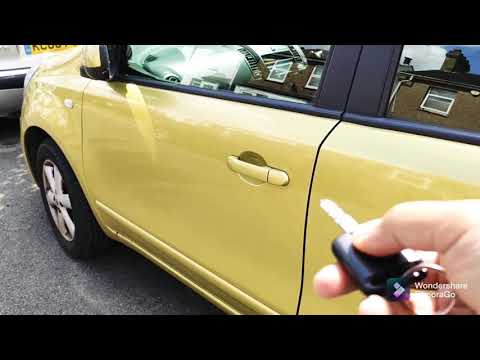 Видео: ПРОБЛЕМА РЕШЕНА БЕСПЛАТНО: Дверной замок Nissan издает скрипящий звук