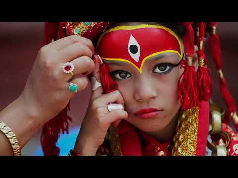 Видео: Маленькая живая богиня Кумари из Непала. Шокирующая правда о традиции