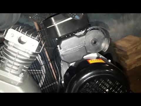 Видео: Впечатление о компрессоре ремеза СБ 4/С-100 LB 30 A. Часть 1