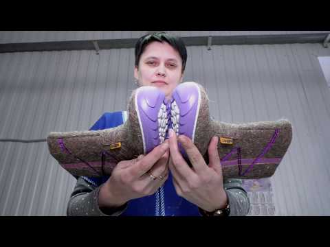 Видео: Как делают валенки на подошве