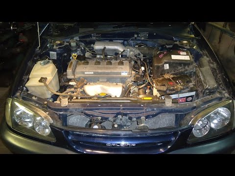 Видео: Тойота "Калдина" замена поршневых колец.